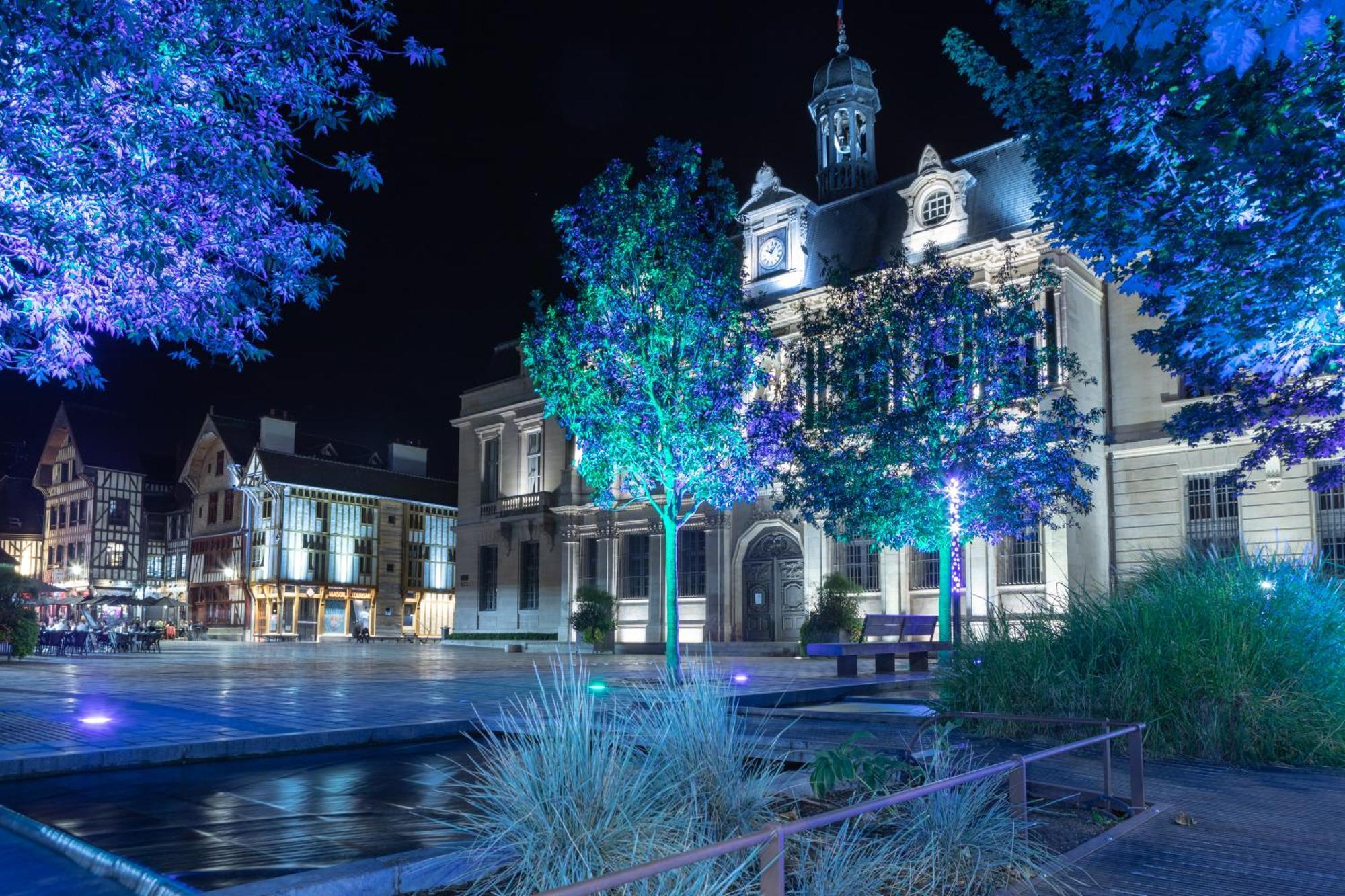 La Flute Enchantee Troyes Zewnętrze zdjęcie